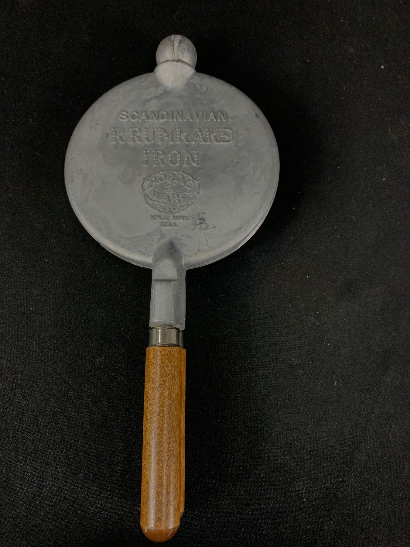 Vintage Scandinavian KRUMKAKE IRON by Nordik ware USA