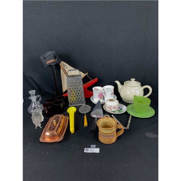 Very Nice Kitchen Décor Lot