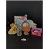 Image 1 : Vintage Home Décor Lot Decanters Etc