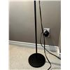 Image 3 : Floor Lamp