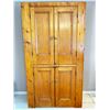 Image 1 : Antique Canadian Pine Armoire