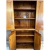 Image 2 : Antique Canadian Pine Armoire