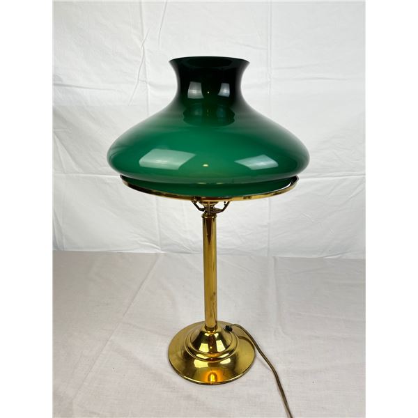 Victorian Green Glass Shade Table Lamp