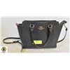 Image 1 : AUTHENTIC COACH BLACK LEATHER PURSE