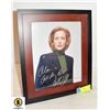 Image 1 : GILLIAN ANDERSON AUTOGRAPHED FRAMED PORTRAIT