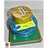 Image 1 : 3 TINS