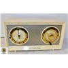 Image 1 : 1960'S RCA VICTOR ALARM CLOCK RADIO