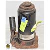 Image 1 : HYDRAULIC JACK