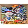 Image 1 : BOX OF SCISSORS