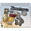 Image 1 : LOT OF BELT BUCKLES