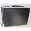 Image 1 : ALUMINUM CASE