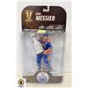 Image 1 : MCFARLANE OILERS FIGURE MARK MESSIER