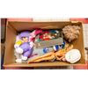 Image 1 : BOX WITH LARGE ASSORTMENT OF COLLECTIBLE DOLLS