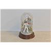 Image 1 : ELVIS COLLECTIBLE ENCASED ORNAMENT
