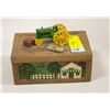 Image 1 : JOHN DEERE CUBBY BOX