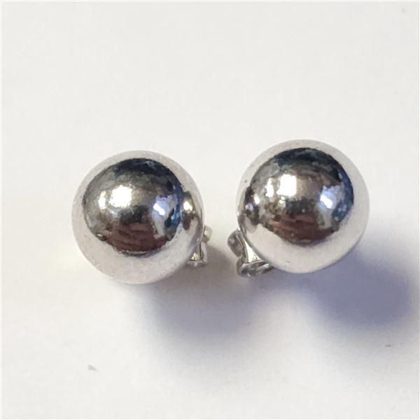 BZ1193-91 SILVER BALL EARRINGS