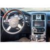 Image 11 : 2010 CHRYSLER 300 LIMITED SEDAN