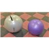 Image 1 : LOT OF 2 LARGE YOGA EXCERCISE BALLS