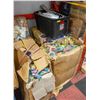 Image 1 : PALLET OF BRAND NEW RETAIL STORE MERCHANDISE