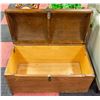 Image 2 : WOODEN CHEST WITH LOCKING TAB