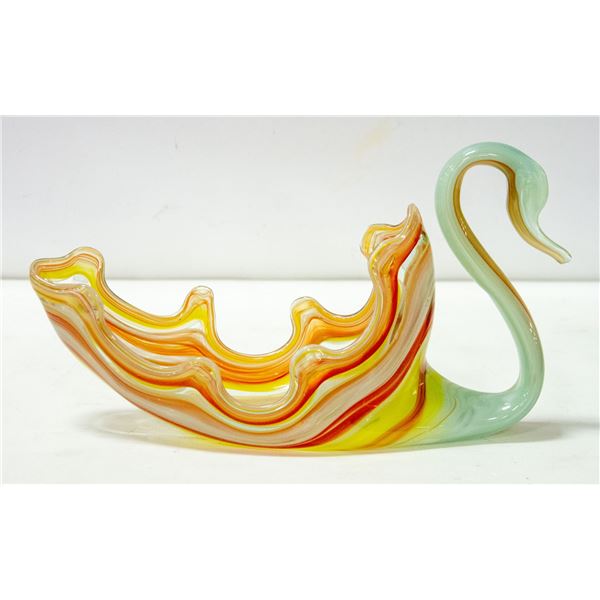 GLASS SWAN DECORATIVE BOWL