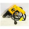 Image 1 : DEWALT 1/2 INCH ELECTRIC DRILL - 120 VOLT