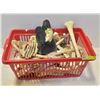 Image 1 : HALLOWEEN BASKET OF DECOR BONES + BLACK RAVEN
