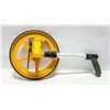 Image 1 : JOHNSTON DISTANCE WHEEL