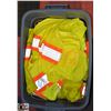 Image 1 : TUB OF MENS (SIZE L/XL) HI-VS SAFETY WEAR