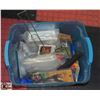 Image 1 : TOTE CAMPING ESSENTIALS