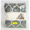 Image 1 : NEW MONTE & JARDIN ULTRA PLUSH THROW 60 IN X 70