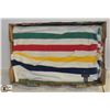 Image 1 : VINTAGE HUDSON'S BAY BLANKET