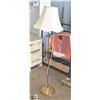 Image 1 : VINTAGE MAPLE AND AMBER GLASS FLOOR LAMP