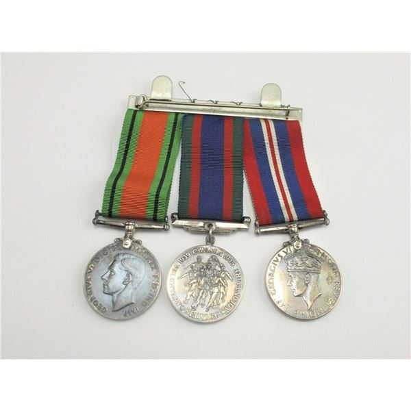 WWII BRITISH / CANADIAN MEDAL LOT