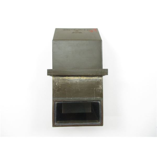 MODERN ARMOURED VEHICLE PERISCOPE