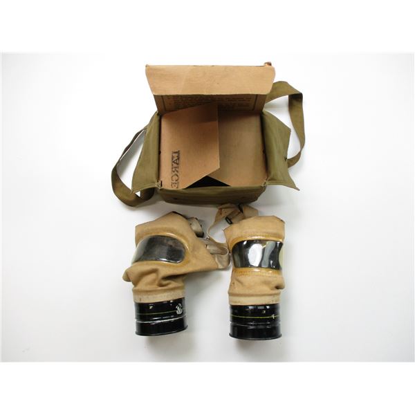 WWII CANADIAN CIVILIAN GAS MASK LOT
