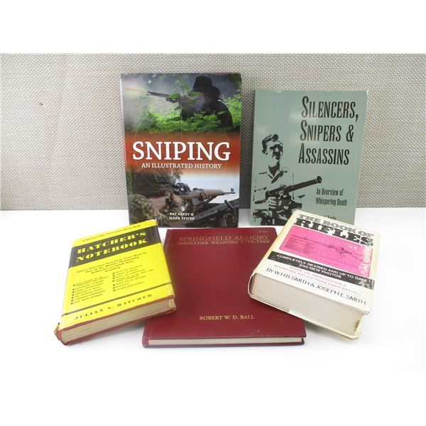 ASSORTED MILITARIA BOOK LOT