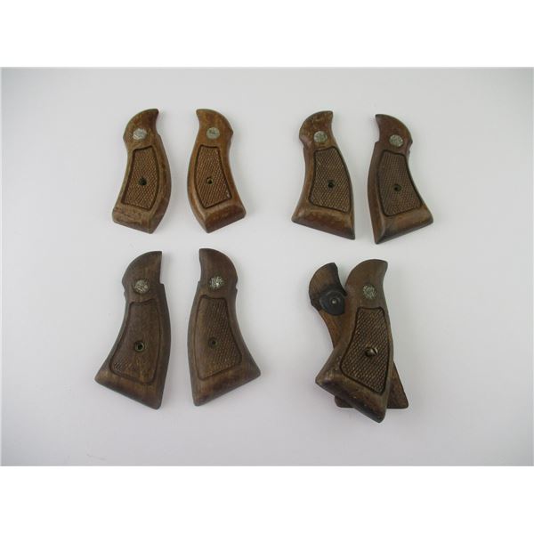 SMITH & WESSON REVOLVER GRIPS