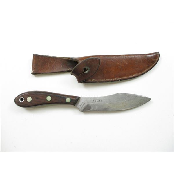 RUSSELL CANADIAN BELT KNIFE