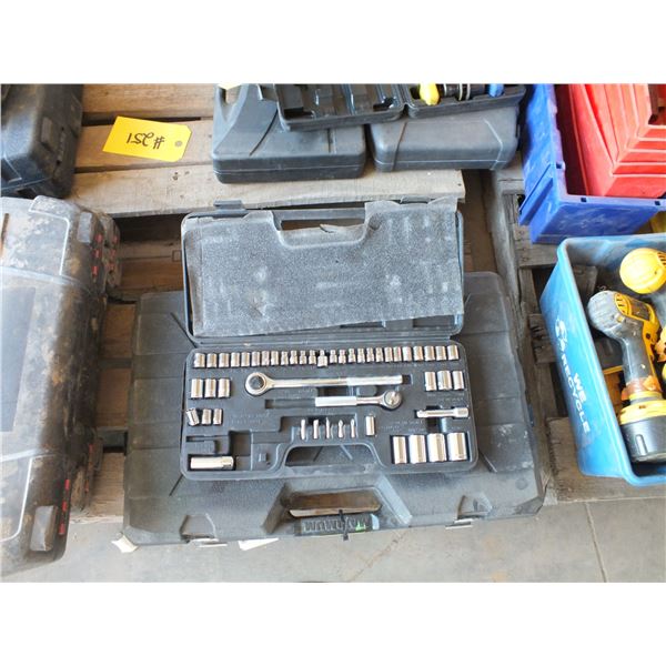 Socket Set