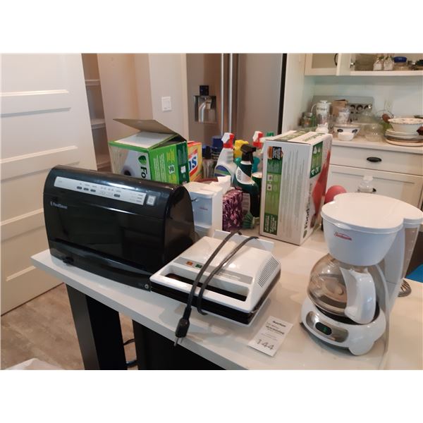 Food saver, toaster 9