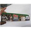 Image 2 : BOX OF TOPPS 2021 BASEBALL CARDS