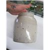 Image 2 : HASSELBECK CHEESE CO. STONEWARE CROCK