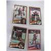 Image 2 : BOX W/COLLECTABLE E.T. & MISC. HOCKEY CARDS