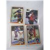 Image 4 : BOX W/COLLECTABLE E.T. & MISC. HOCKEY CARDS