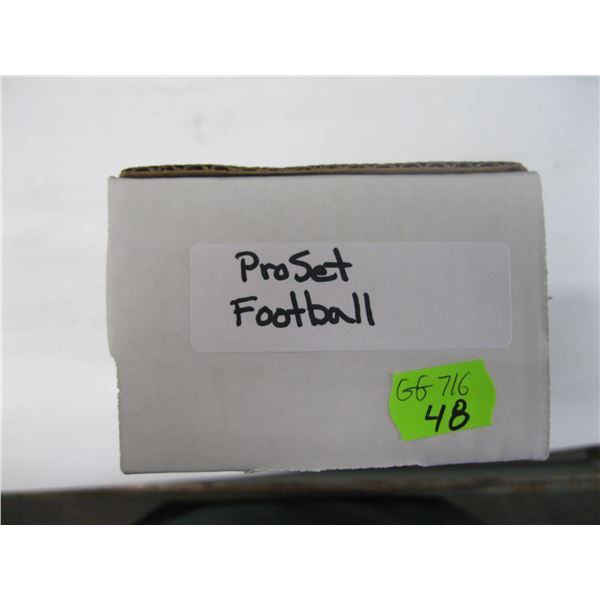 BOX W/PRO SET FOOTBALL CARDS