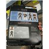 Image 2 : ASIAN INSPIRED HOURSDOURVE PICK HOLDER & G.I. JOE COLLECTOR DOLL