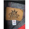 Image 2 : CANYON GUIDE OUTFITTERS JACKET, SZ XL & A ZIPPERED TOTE BAG