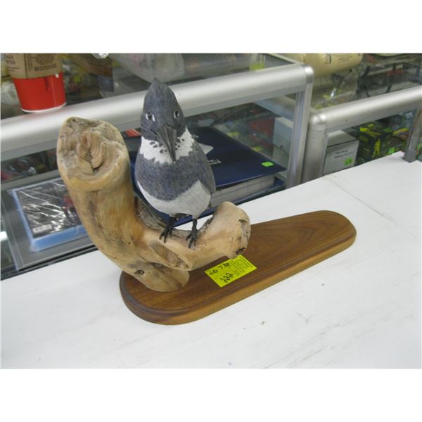 CARVED ON WOOD BELTED KINGFISHER FIGURINE