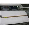 Image 1 : WOODEN GOLF CLUB CANE